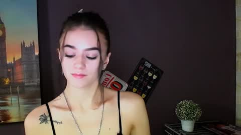 Snapshot of aprillswift_ chatting on 01/21/25, 02:05 Aprill online show from 01/21/25, 02:05