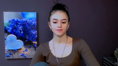 Snapshot of aprillswift_ chatting on 03/09/25, 02:32 Aprill online show from 03/09/25, 02:32