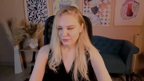 April. All year round.  online show from 09/11/25, 01:17