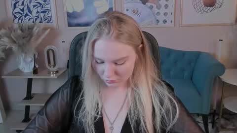 April. All year round.  online show from 10/06/25, 10:29