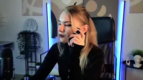 April. All year round.  online show from 02/10/26, 01:59