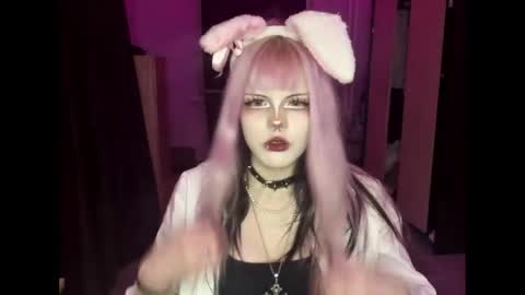 Alice D online show from 04/27/26, 07:45