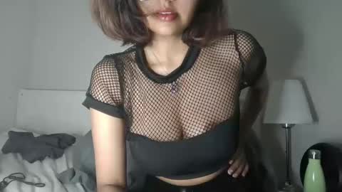 LilyinTheWild online show from 02/10/25, 12:18