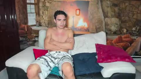 Snapshot of aprovechame_ chatting on 06/29/26, 05:35 aprovechame_ online show from 06/29/26, 05:35