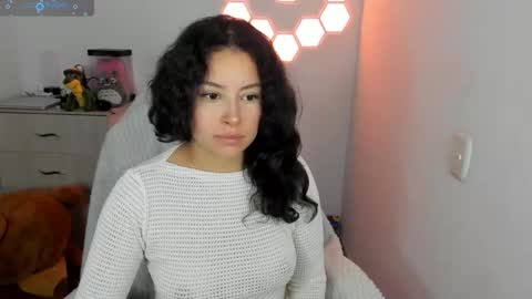 aqua emilly online show from 12/21/25, 11:34