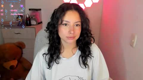 aqua emilly online show from 02/05/26, 10:58