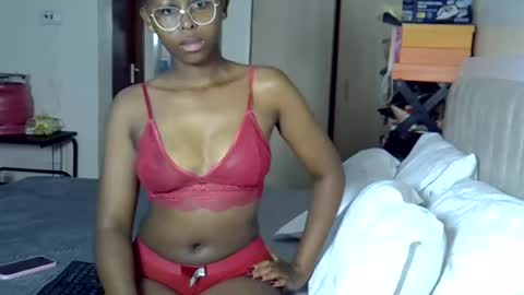 Snapshot of aquadollbabe chatting on 08/04/26, 05:21 aqus online show from 08/04/26, 05:21