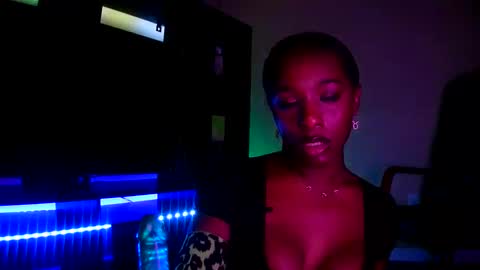 Aquaesse online show from 04/21/26, 01:42