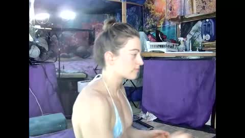 aquafoxxy online show from 03/09/26, 05:33