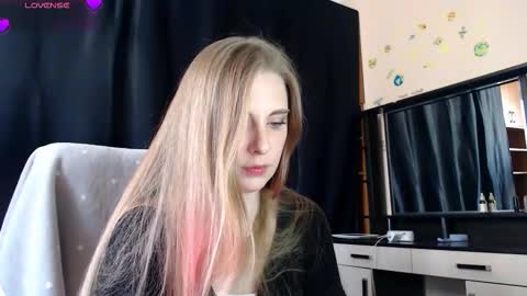 aqualen online show from 03/25/26, 10:43