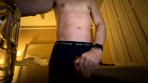 Snapshot of aquawear chatting on 02/28/25, 04:32 aquawear online show from 02/28/25, 04:32