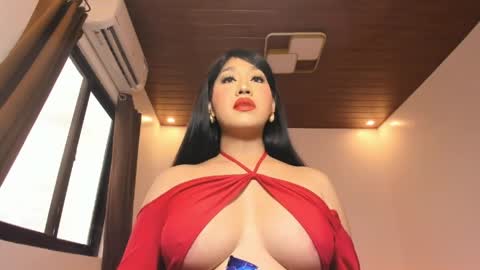 Snapshot of aqueenofcumxx chatting on 06/04/26, 03:56 Alicia online show from 06/04/26, 03:56
