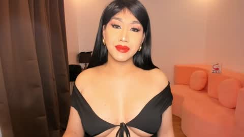 Snapshot of aqueenofcumxx chatting on 07/11/26, 11:13 Alicia online show from 07/11/26, 11:13