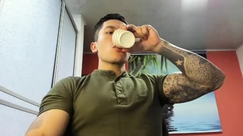 Jonathan online show from 04/08/26, 06:30