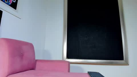Snapshot of aquiles_elpapi chatting on 10/10/25, 11:53 AquilesElpapi online show from 10/10/25, 11:53