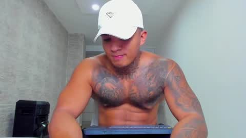 AquilesElpapi online show from 07/25/26, 03:15