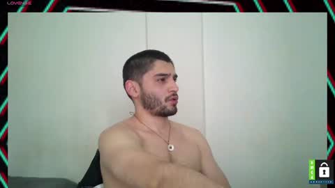 Snapshot of arab_b chatting on 06/08/26, 02:28 Thiago online show from 06/08/26, 02:28