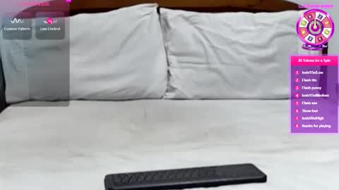 Arab Catwoman online show from 02/03/26, 06:40