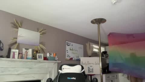 BustyPrincessLeila online show from 12/22/24, 09:31