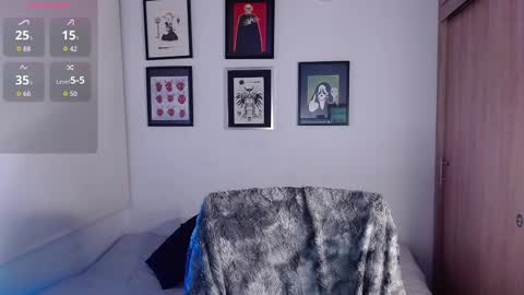 Arabella online show from 12/22/25, 12:29