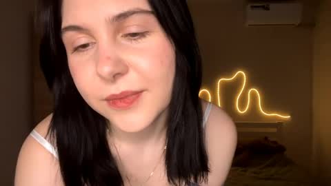 Emi online show from 03/21/26, 04:54