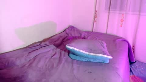 Snapshot of aradiax chatting on 02/13/25, 08:34 Miss Aradia online show from 02/13/25, 08:34