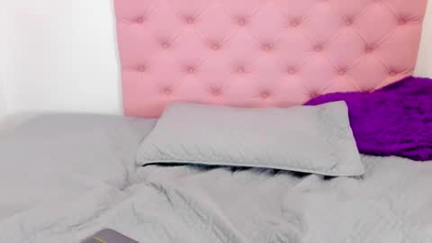 Snapshot of arah_issaa chatting on 03/03/25, 01:21 arah_issaa online show from 03/03/25, 01:21