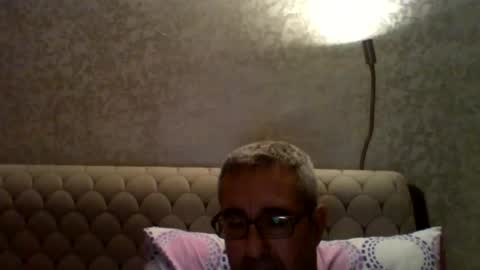 Snapshot of arammiran13 chatting on 06/08/26, 08:42 arammiran13 online show from 06/08/26, 08:42