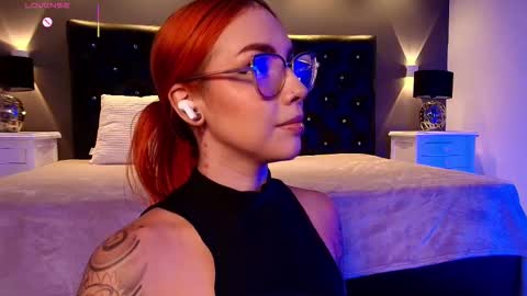 IGLondon mj2 online show from 11/12/25, 07:57