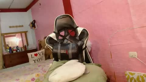 Snapshot of aranza_sexy chatting on 03/08/25, 10:00 Aranza online show from 03/08/25, 10:00