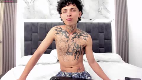 Snapshot of arceluuz chatting on 02/10/25, 06:53 Arceluz online show from 02/10/25, 06:53