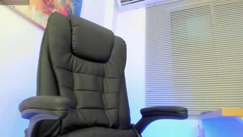 Snapshot of arceluuz chatting on 03/08/25, 11:07 Arceluz online show from 03/08/25, 11:07