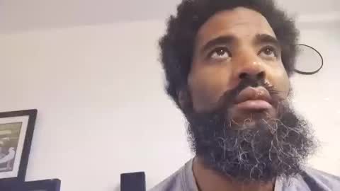 Snapshot of archangel__michael chatting on 10/17/25, 01:35 ARCHANGEL MICHAEl online show from 10/17/25, 01:35