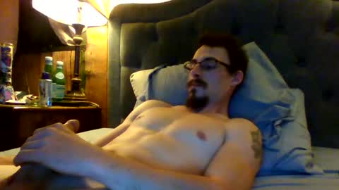 Snapshot of archerbenz chatting on 11/06/25, 06:25 archerbenz online show from 11/06/25, 06:25