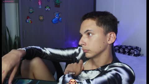 Snapshot of archi_love chatting on 02/20/25, 09:33 ARCHIBALDO online show from 02/20/25, 09:33