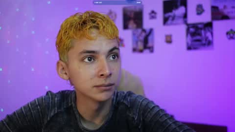 Snapshot of archi_love chatting on 09/20/25, 12:11 ARCHIBALDO online show from 09/20/25, 12:11