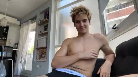 Archie online show from 03/26/26, 05:40