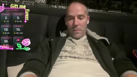 AnrckAngel online show from 10/01/25, 05:52