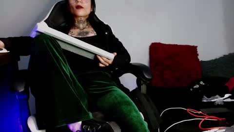 Snapshot of ardat_lili69 chatting on 12/19/24, 07:18 Ardat lili69 online show from 12/19/24, 07:18