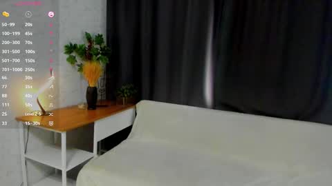 Amy online show from 10/15/25, 04:23