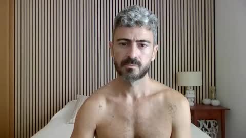 Snapshot of ardiac chatting on 09/17/25, 01:46 ardiac online show from 09/17/25, 01:46