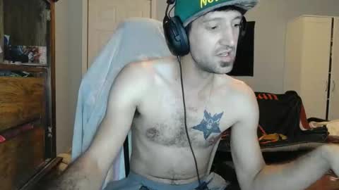 Snapshot of ardok1 chatting on 10/22/25, 01:39 ardok1 online show from 10/22/25, 01:39