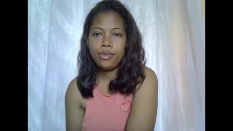 Snapshot of arellah chatting on 02/21/25, 11:33 arellah online show from 02/21/25, 11:33