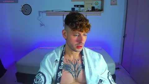 Snapshot of ares_blue chatting on 05/12/26, 12:13 ares blue online show from 05/12/26, 12:13