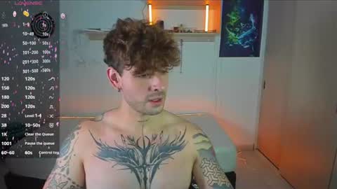 Snapshot of ares_blue chatting on 06/22/26, 11:18 ares blue online show from 06/22/26, 11:18