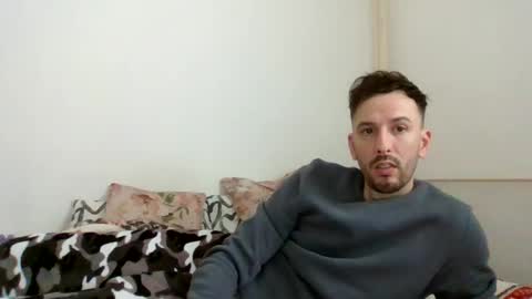 Snapshot of ares_candy chatting on 02/27/25, 12:02 Ares Candy online show from 02/27/25, 12:02