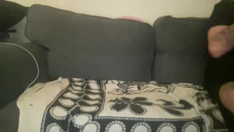 Snapshot of aresheir chatting on 12/15/25, 09:52 Aresheir Veloura online show from 12/15/25, 09:52