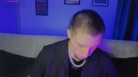 Mateo online show from 11/28/25, 03:42