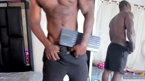 AREXXBLAKK online show from 10/04/25, 06:39