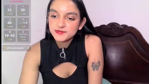 Bella online show from 10/26/25, 12:05